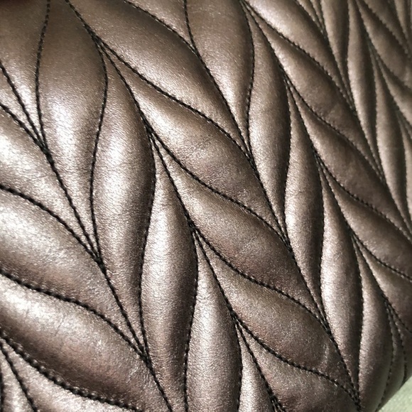 Beautiful bronze Kate Spade purse with gold chain handle - Picture 14 of 14